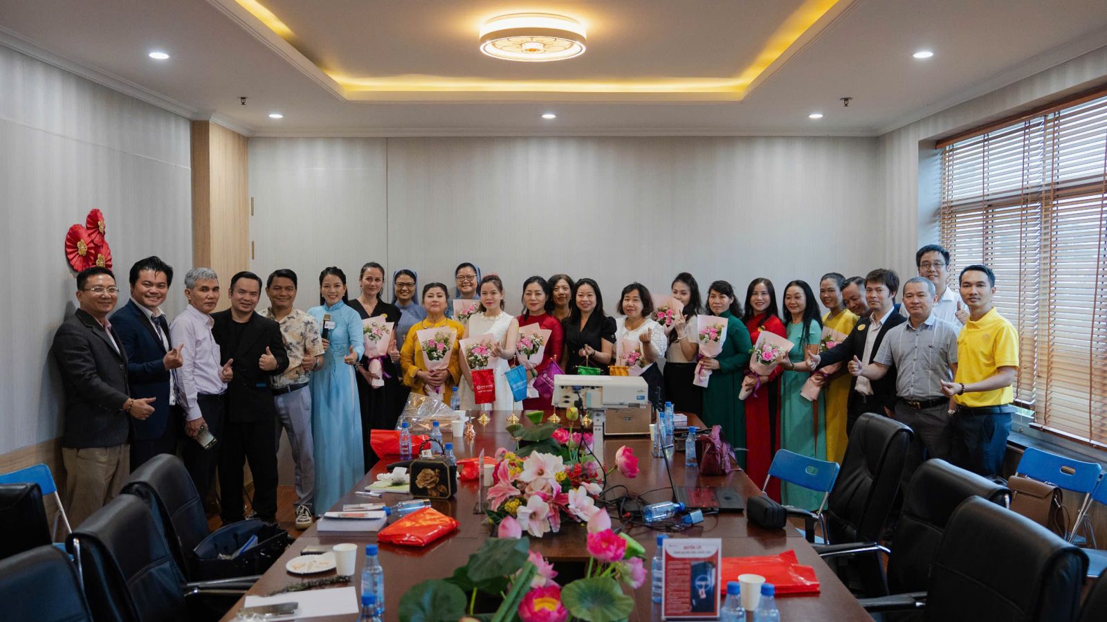 Buổi họp mặt đầu năm của SNG Group tại chi nhánh Tây Sài Gòn diễn ra thành công tốt đẹp